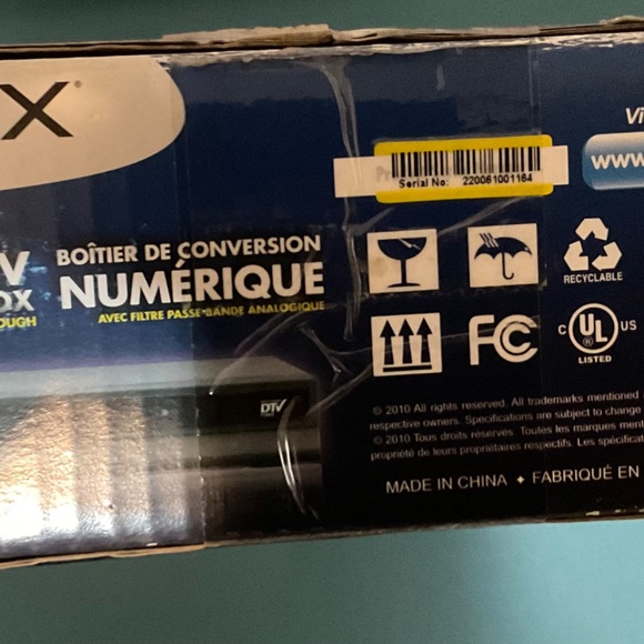 APEX DIGITAL CONVERTER BOX - Picture 2 of 5